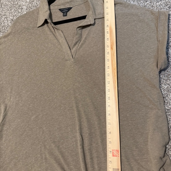 Banana Republic Collared Jersey Top – Taupe (Size L) | Effortlessly Polished! - Picture 4 of 7